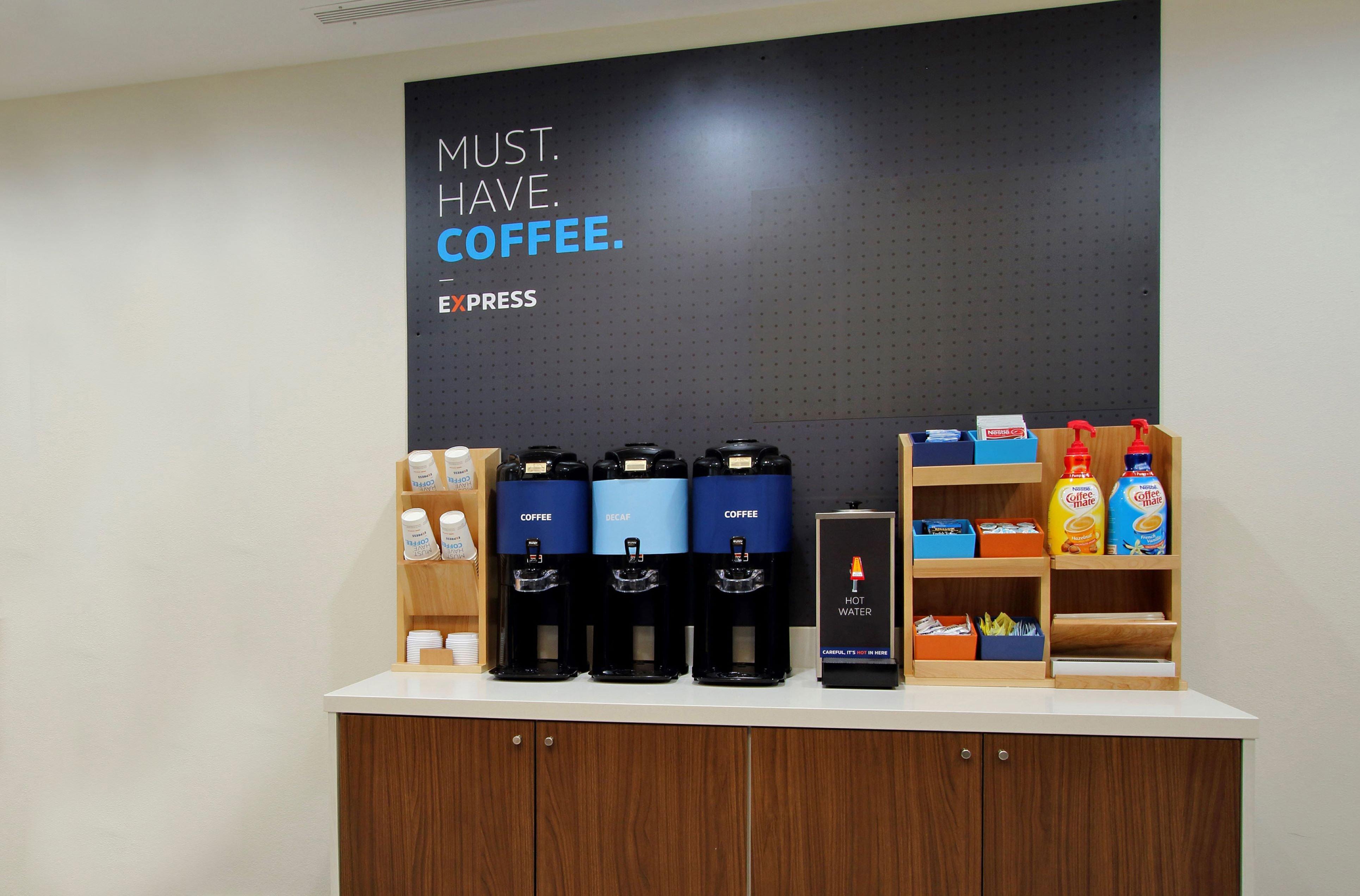 Holiday Inn Express Hotel & Suites Chesterfield - Selfridge Area By Ihg Eksteriør billede