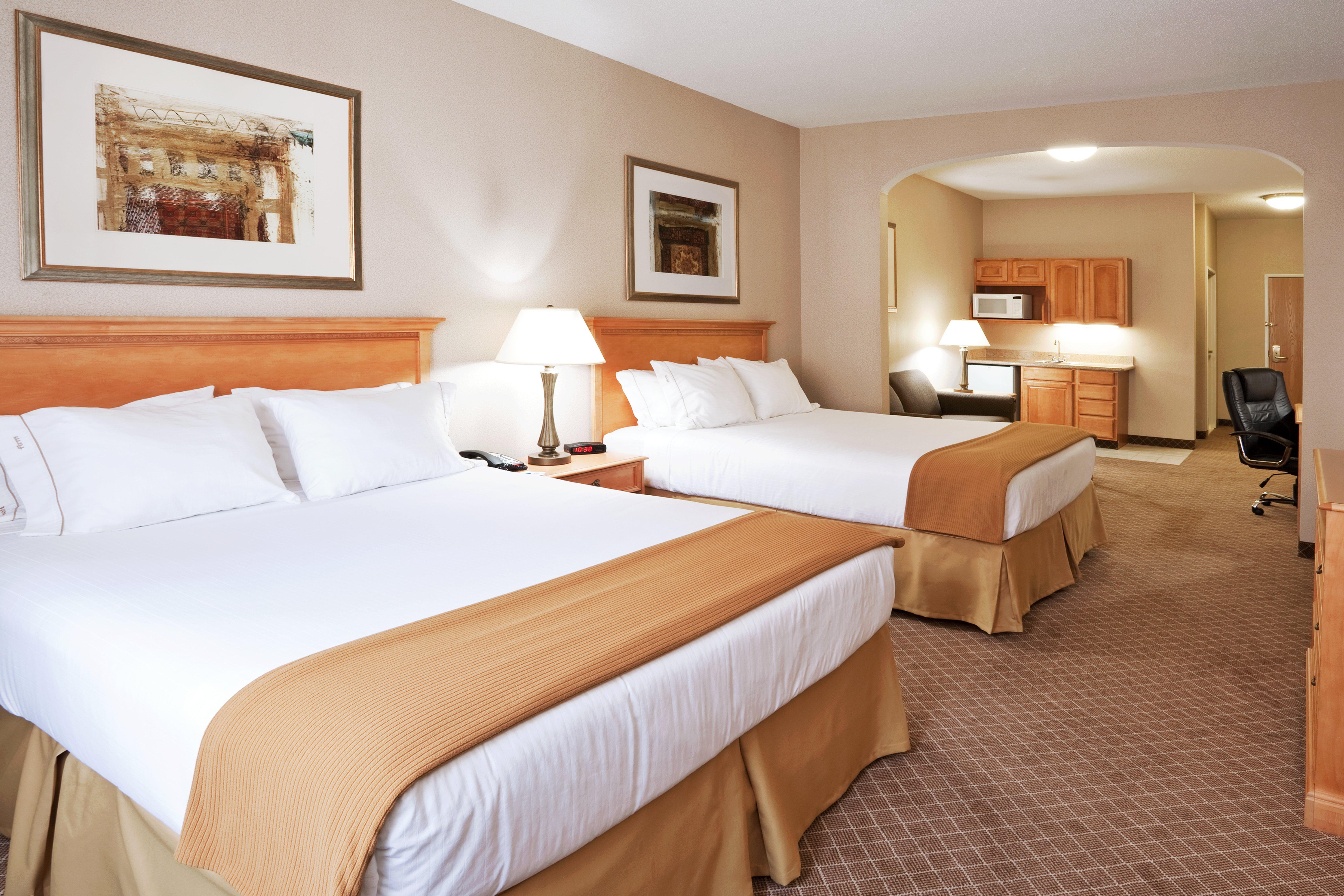 Holiday Inn Express Hotel & Suites Chesterfield - Selfridge Area By Ihg Eksteriør billede